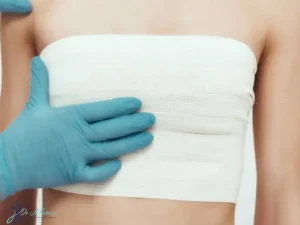 مراقبت های بعد از لیفت سینه